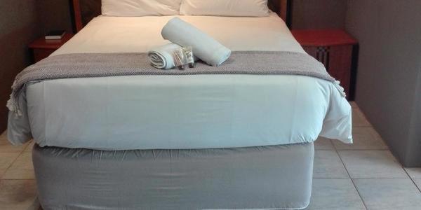 Waterside Lodge Cc Пит Ретиф Екстериор снимка
