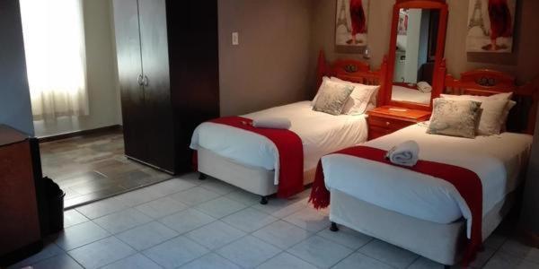 Waterside Lodge Cc Пит Ретиф Екстериор снимка